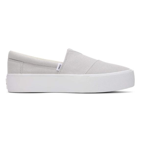 NWT - Toms Fenix Platform Grey Canvas Slip On Sneaker - Picture 1 of 11